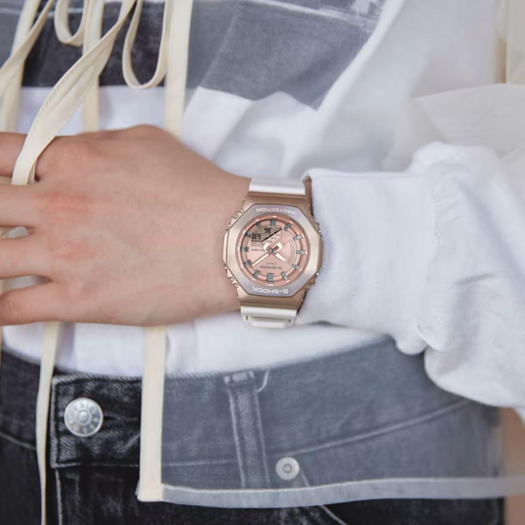 時計 CASIO G-SHOCK GA-2100 GM-S2100CW-7AJF