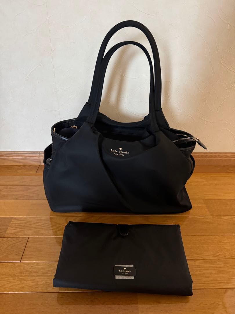 未使用　kate spade マザーズバッグ おむつ替えシート付き