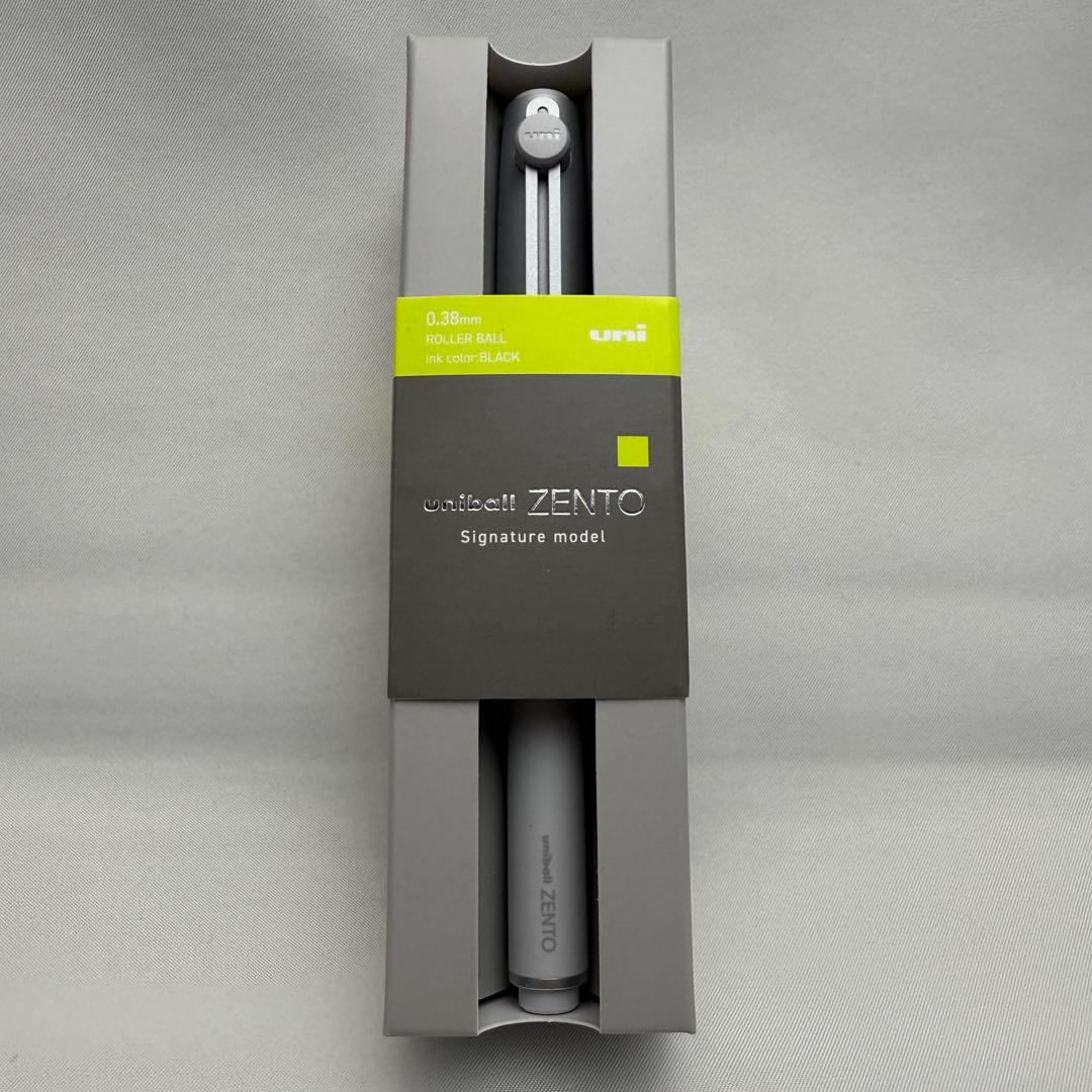 【入手困難】ユニボールゼント シグ二チャーモデル　シルバー　シャンパンゴールド