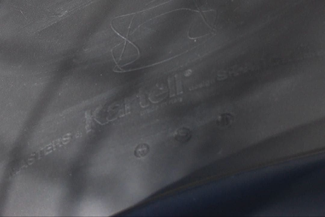 kartell マスターズチェア　ブラック