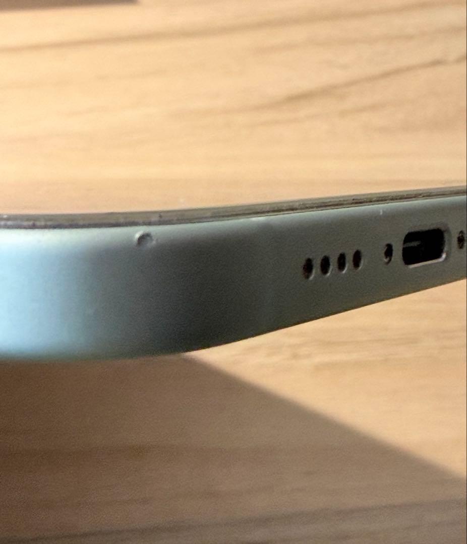 ⚠️カメラ問題あり iPhone 15 plus 256GB グリーン