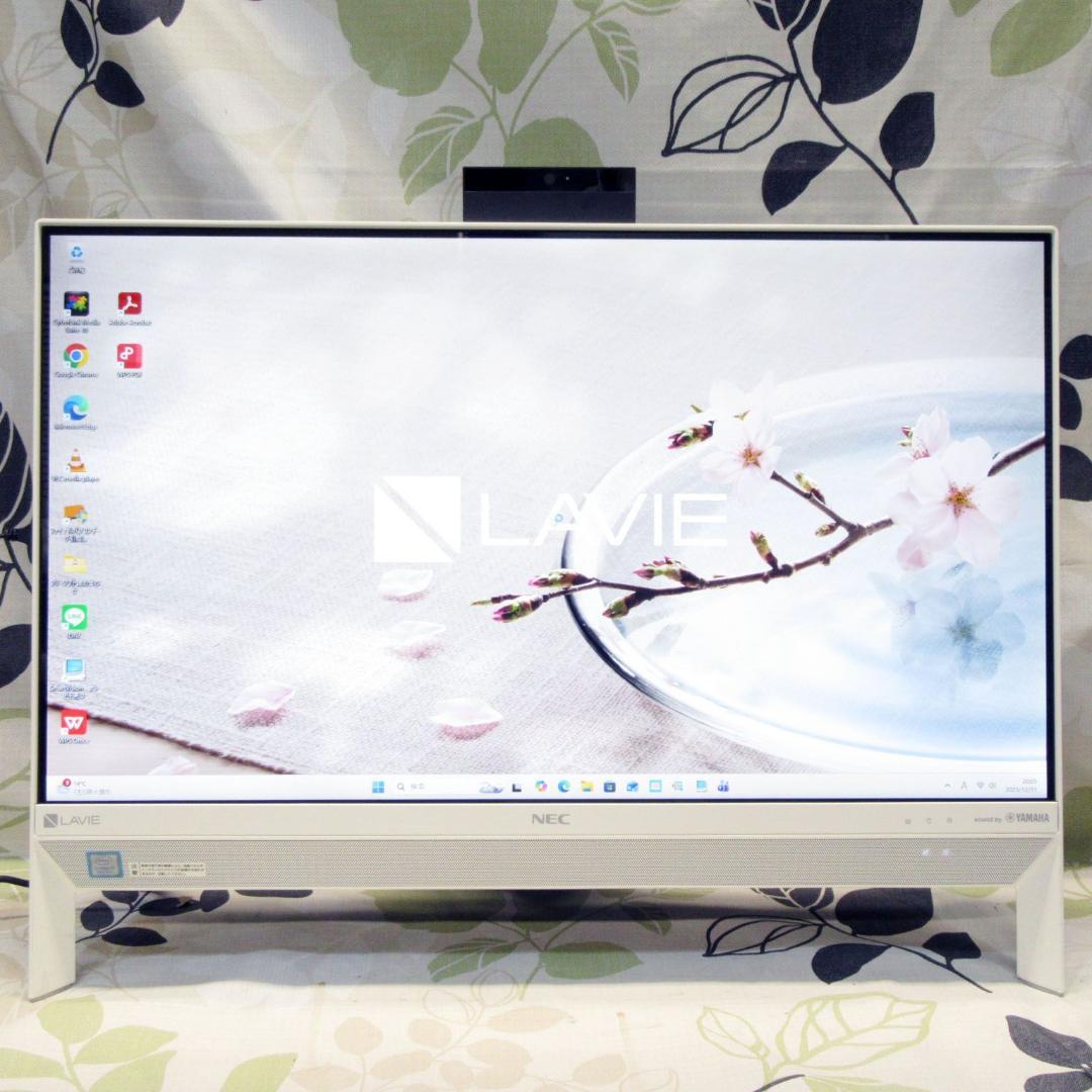 Win11公式対応8世代i7/メ8GB/新品SSD/地デジBSCS/無線/カメラ