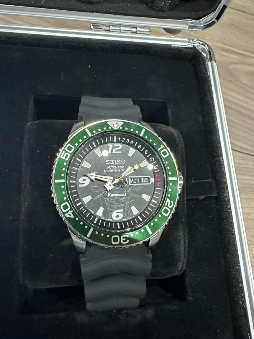 カワサキ×SEIKOコラボウォッチNinjaZX-10Ｒ
