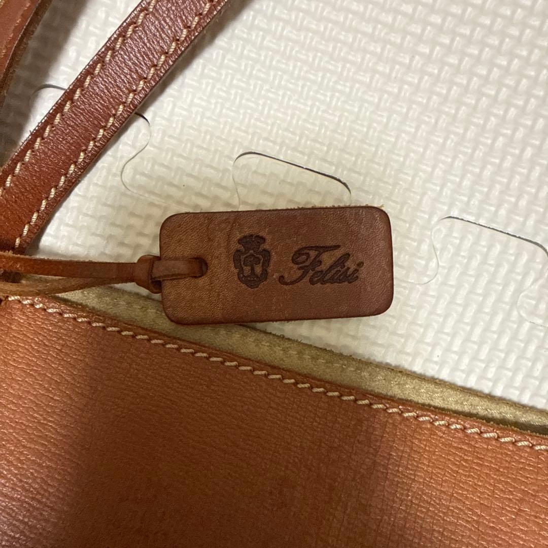 フェリージ　革製バッグ