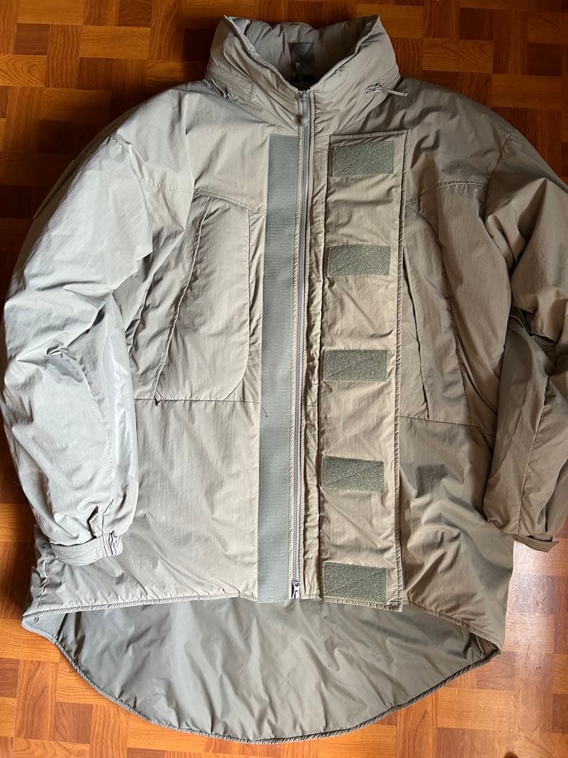 WAIPER.inc モンスターパーカーPERTEX UNLIMITED グレー