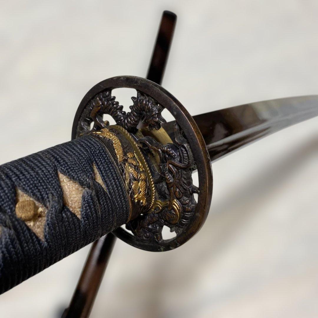 居合刀 濃緑柄 龍彫透し丸鍔 黒茶斑尾鞘