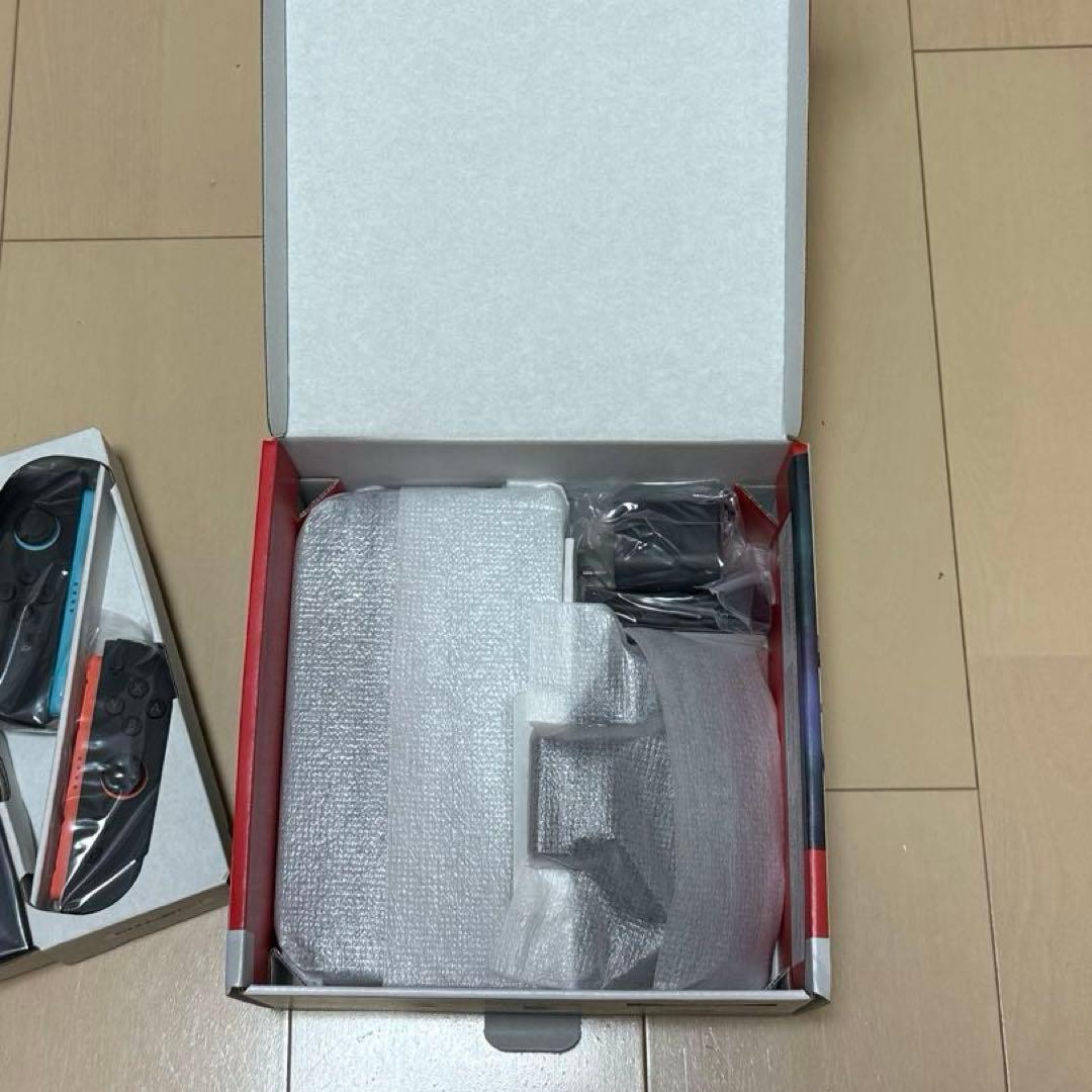 【新品】多言語版Nintendo Switch 2 海外版