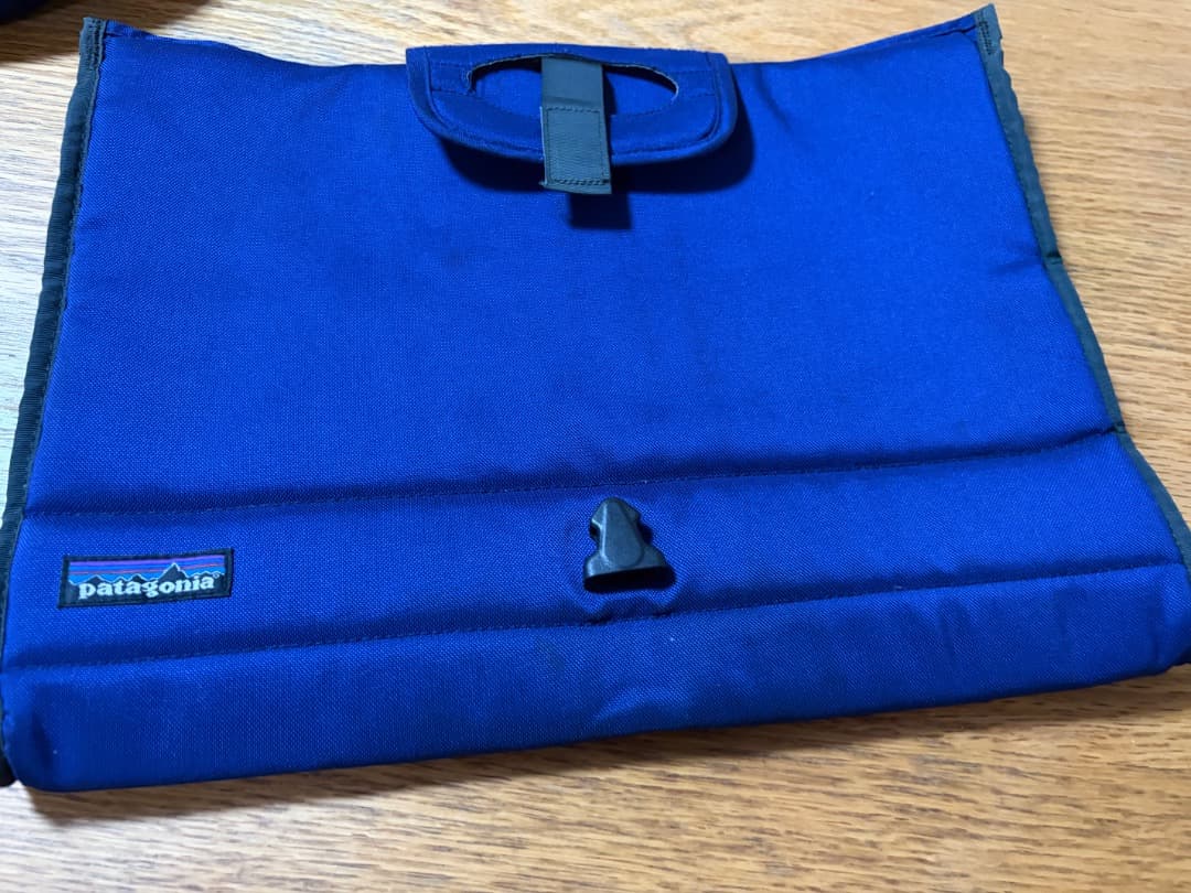 Patagonia ハーフマス メッセンジャーバッグ PCバッグ