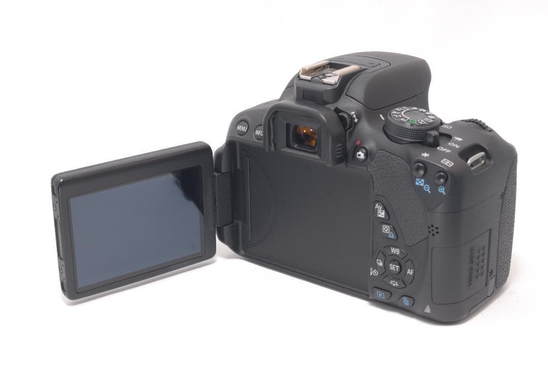 ⭐️中望遠レンズ付き⭐️Canon Kiss X7i キャノン　デジタル一眼