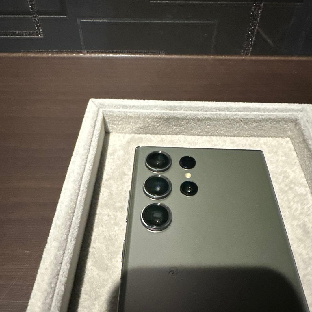 【Sペンなし】Galaxy S23 Ultra 256GB グリーン
