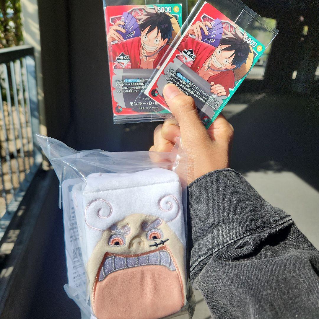ワンピース カードゲーム モンキー・D・ルフィ 5000レアカード 、ケース