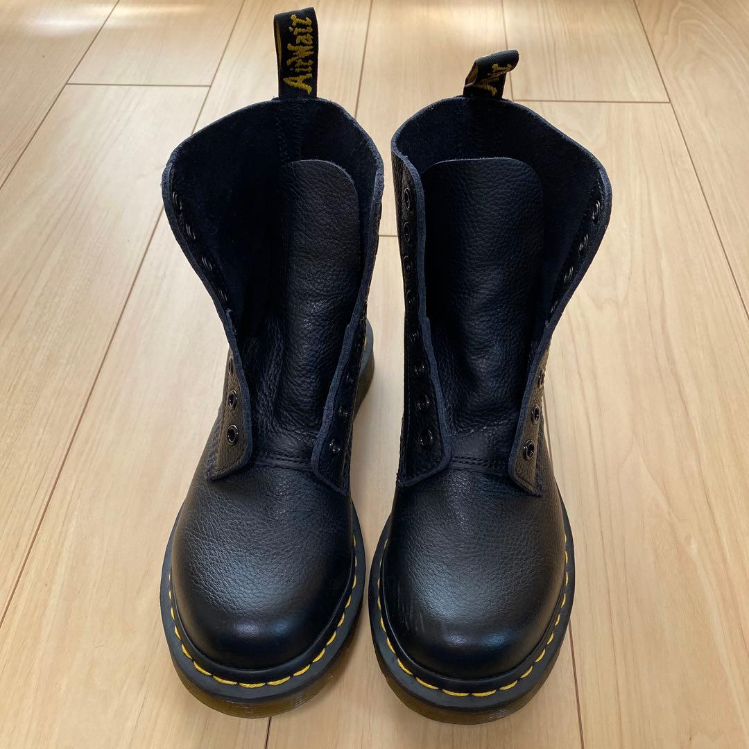 ドクターマーチン　8ホール　PASCAL VIRGINIA 13512006 黒