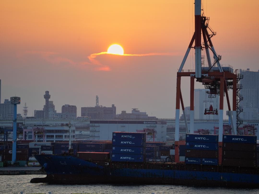 週末価格【保証付】TAMRON 28-300mm (A074) ソニーEマウント