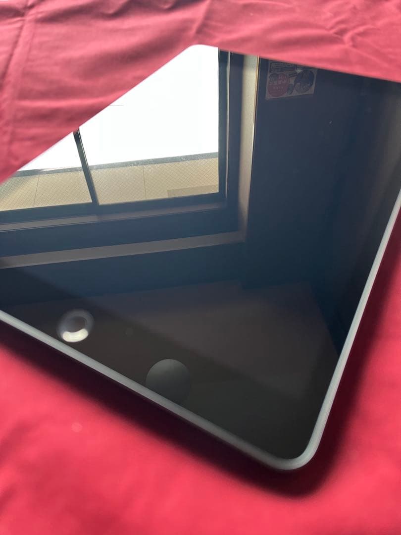 Apple iPad 第9世代　スペースグレー 本体　64G