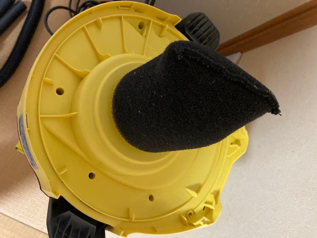 KARCHER 乾湿両用　キャニスター掃除機 イエロー