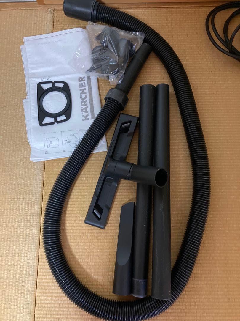 KARCHER 乾湿両用　キャニスター掃除機 イエロー