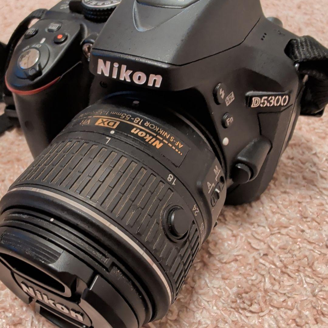 ズ*ん様 Nikon D5300 デジタル一眼レフカメラ 本体とレンズ付き