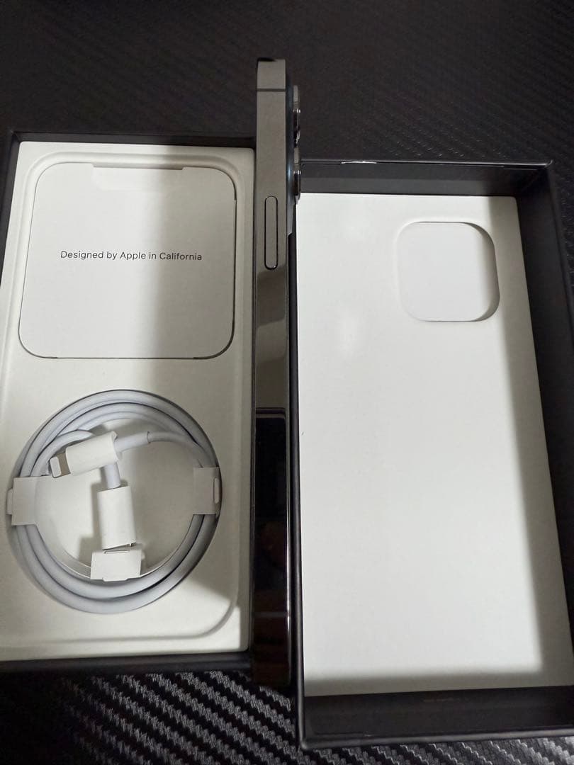 iPhone 13 Pro グラファイト256GB 未使用付属品あり