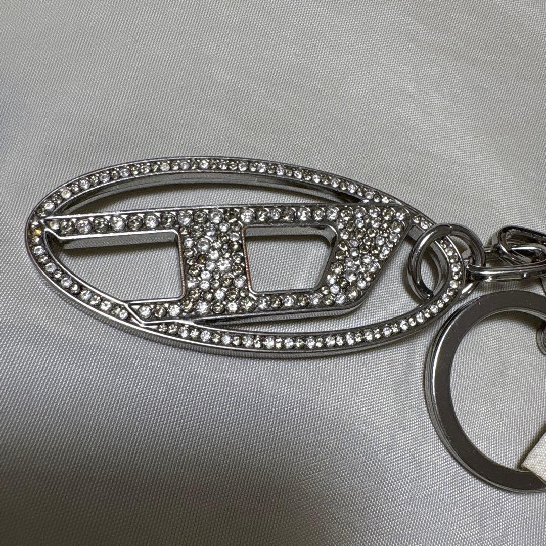 カ*ト様 Diesel クリスタルオーバルキーホルダー（カラビナ）