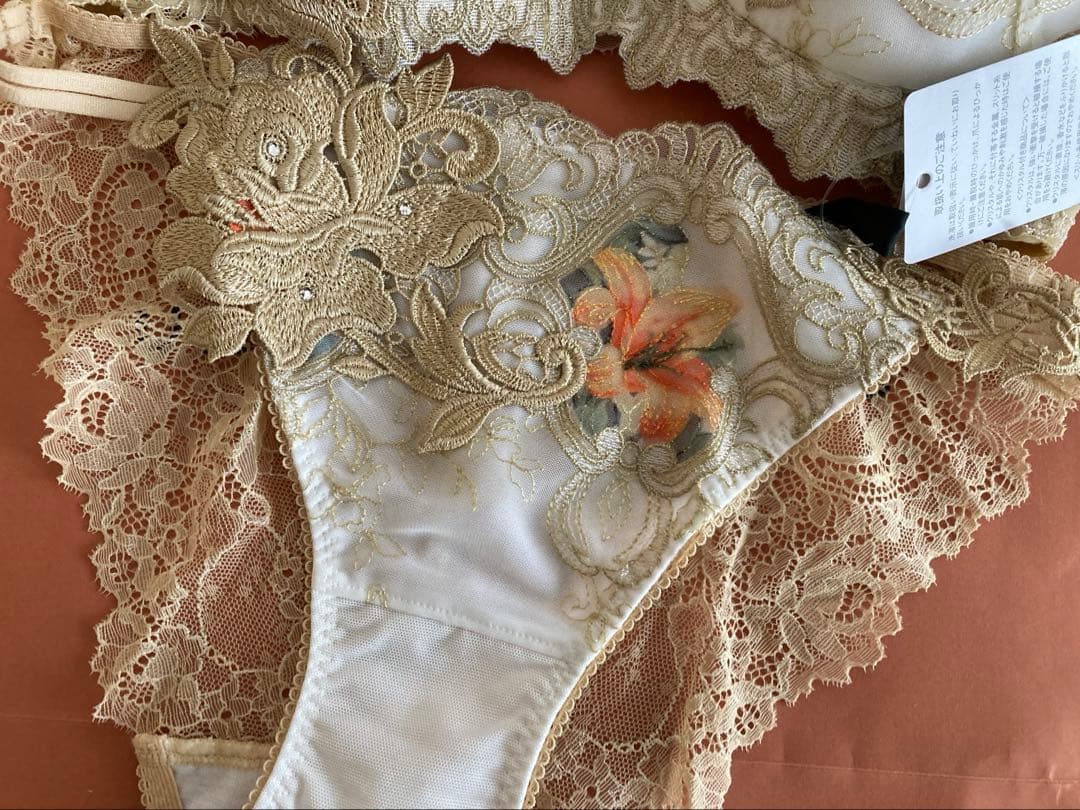 サルート/E75&L/82G/IV