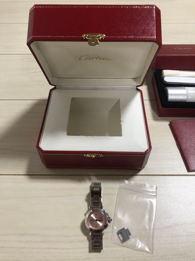 タイムセール！美品♡証明書、新品ベルト付き！カルティエ♡ミスパシャ♡ピンク