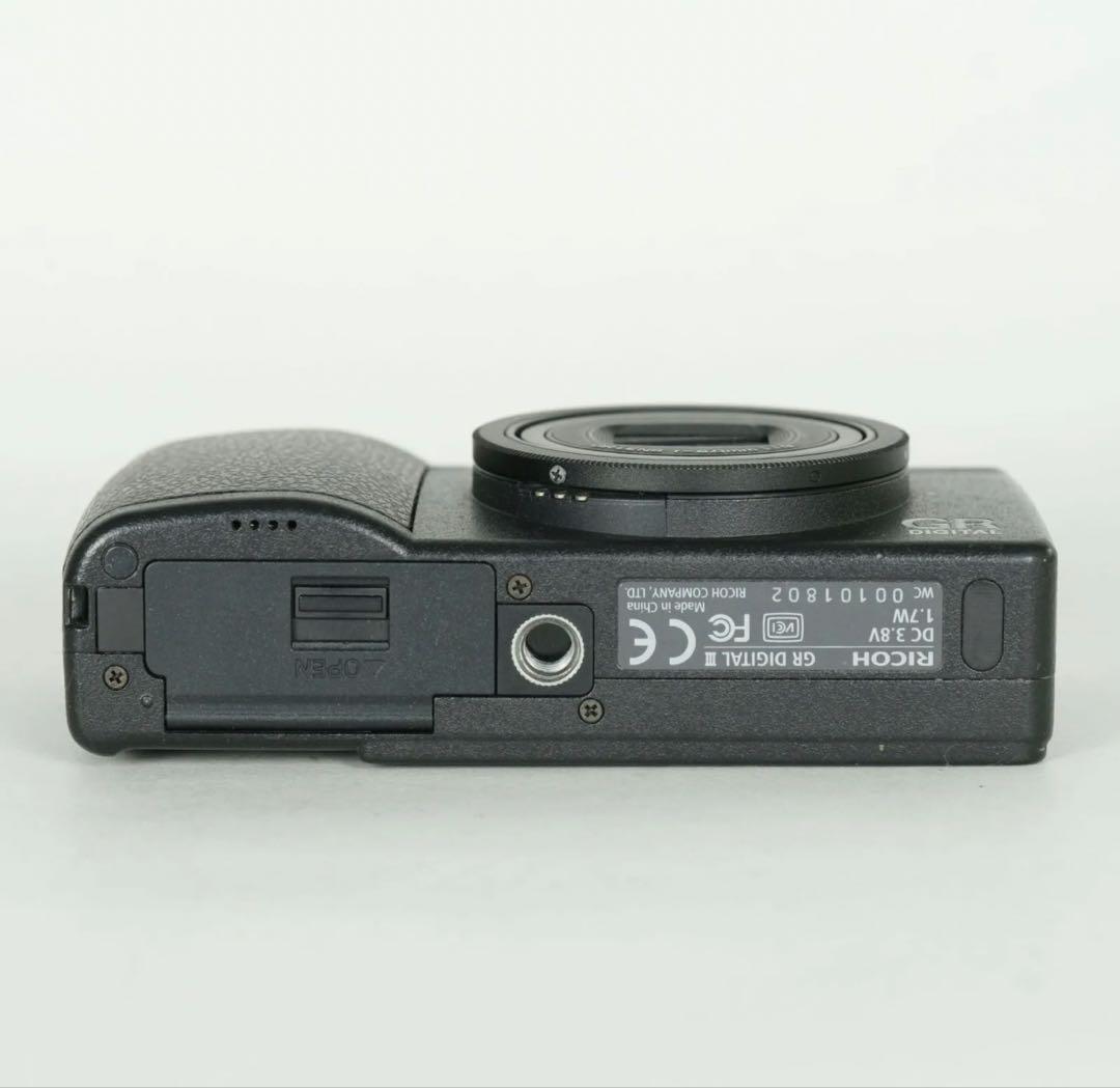 GR DIGITAL Ⅲ コンパクトカメラ