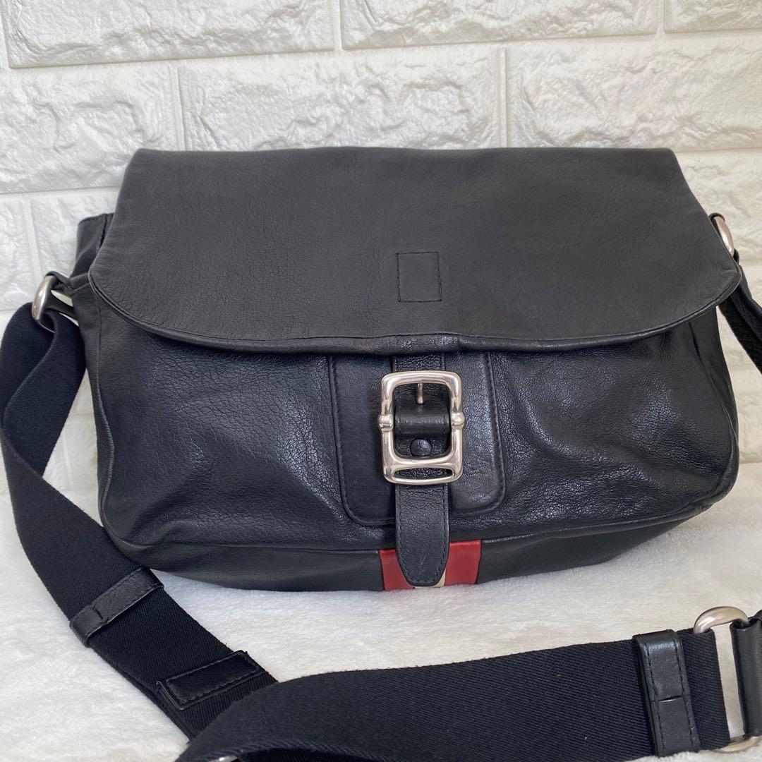 バリー　BALLY ショルダーバッグ　メッセンジャーバッグ　本皮　ブラック