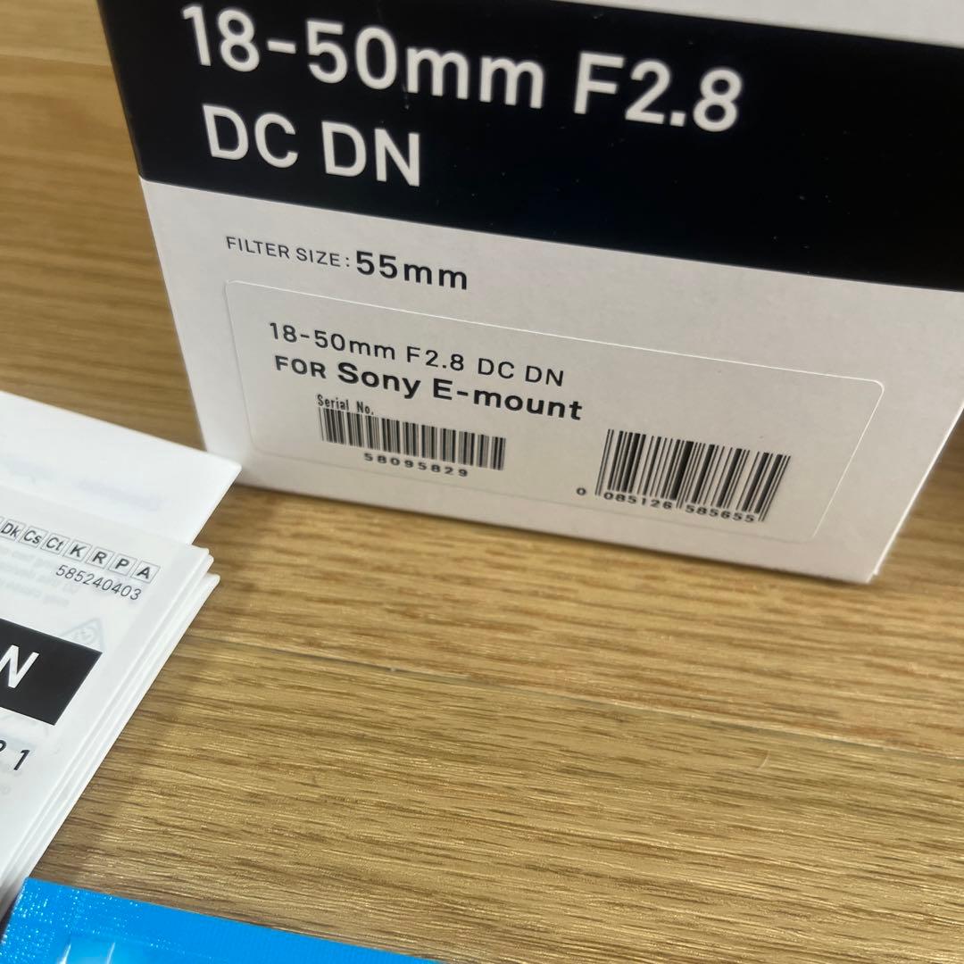 SIGMA 18-50mm F2.8 DC DN レンズ　SONY Eマウント