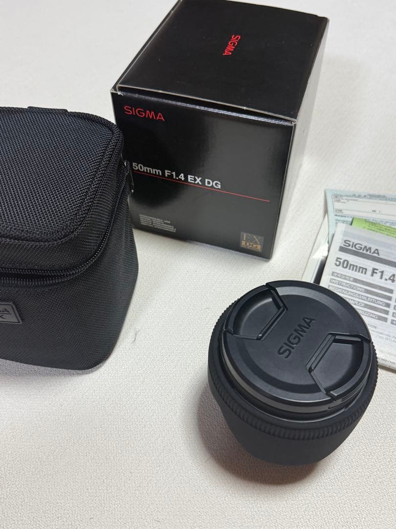 SIGMA 50mm F1.4 EX DG レンズ　キャノン　EFマウント