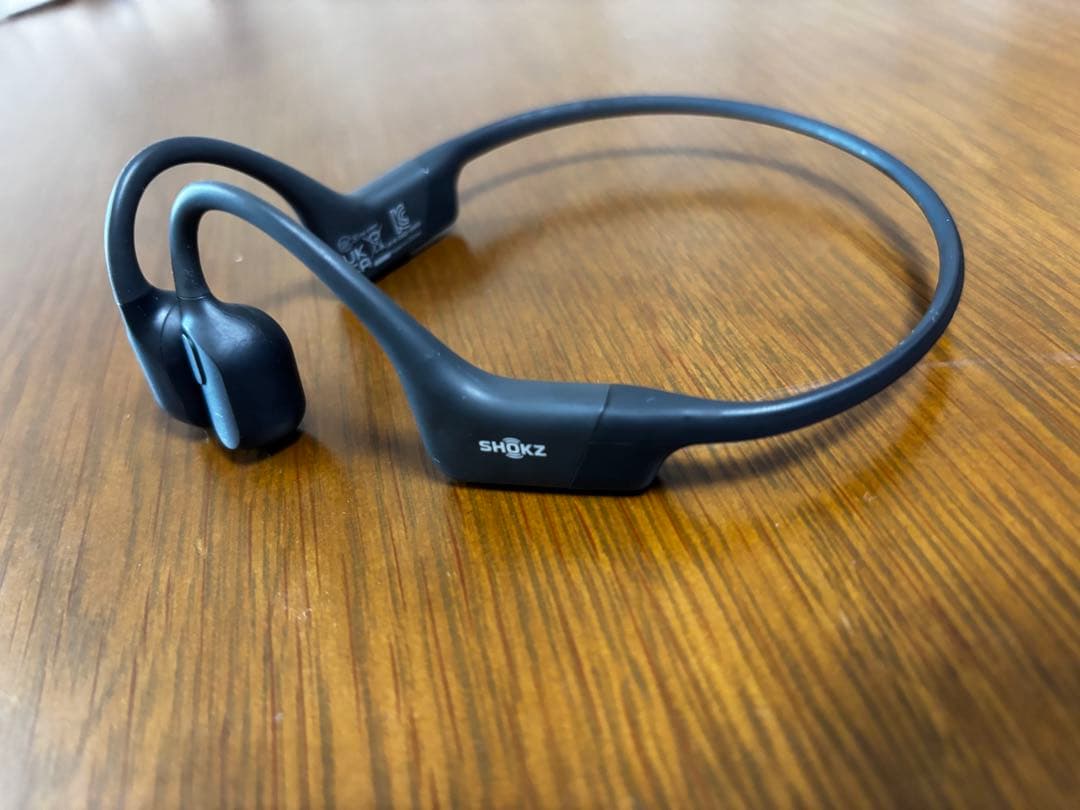 K*a様 Shokz OpenRun Pro ブラック 骨伝導イヤホン