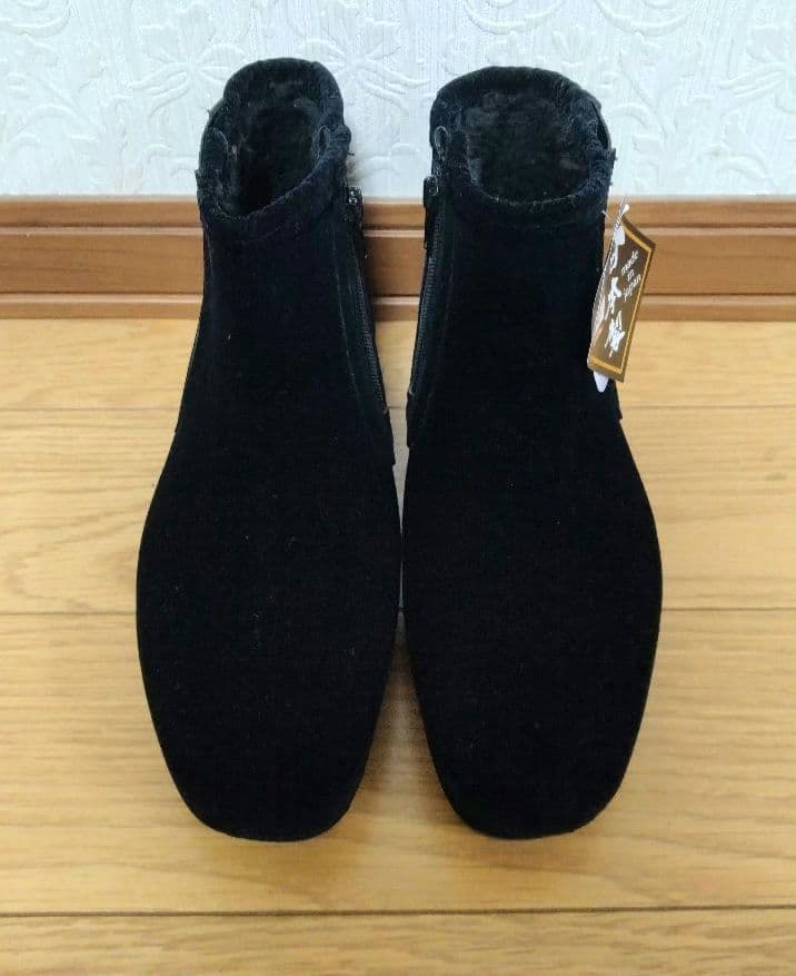 【第一ゴム　タグ付着用1回！シェブリー　完全防水スエードショートブーツ22.5】