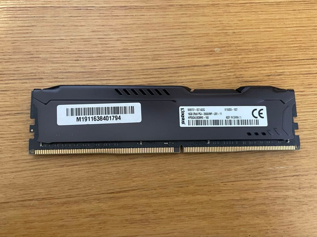 Y*o様 DDR4メモリー 16GBx1枚 2666Mhz HyperX Fur
