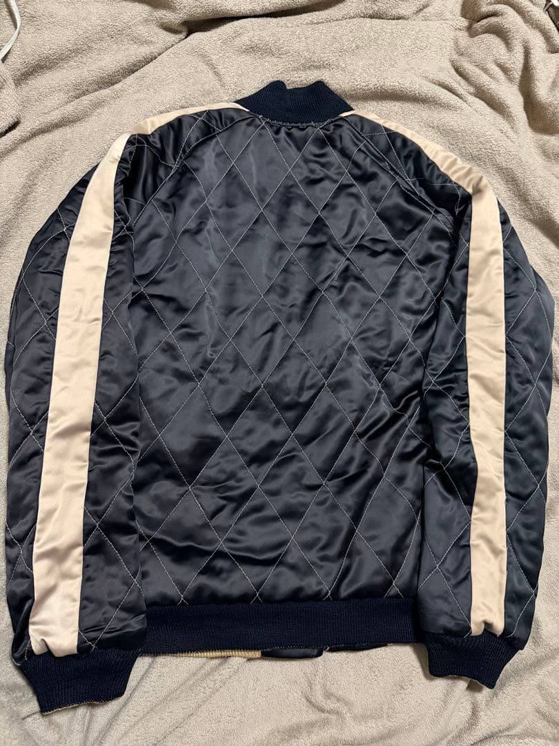 ２面用 未使用近い BUFFALO BOBS 鷲 日本限定 スカジャン 美品