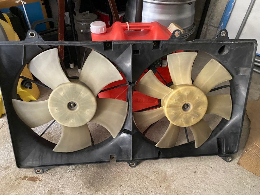 JZS161 16アリスト 純正電動ファン 2JZ-GTE ターボ 用