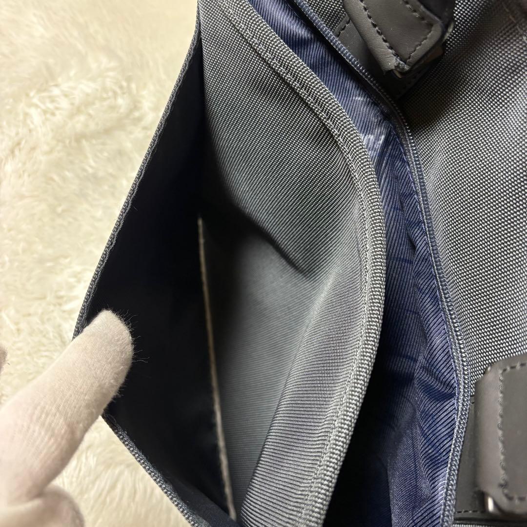 ✨一度使用✨ZERO HALLIBURTON ビジネスバッグ グレイッシュブルー