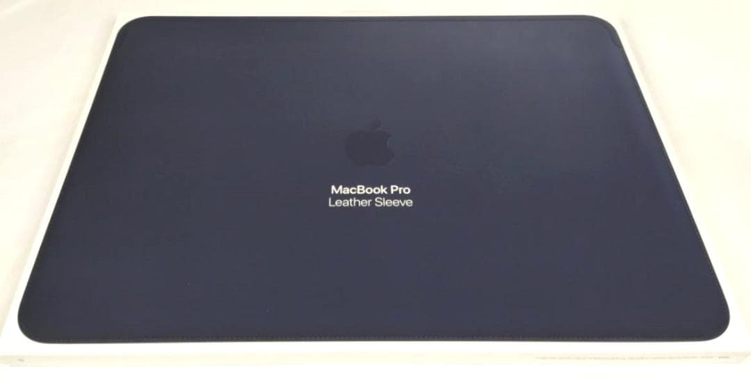 新品 Apple 純正 MacBook Pro 15インチ用 MRQU2FE/A