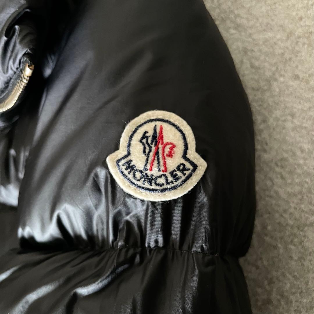 モンクレール　ANET ゴールドジップ　ダウンジャケット　レディース黒　1