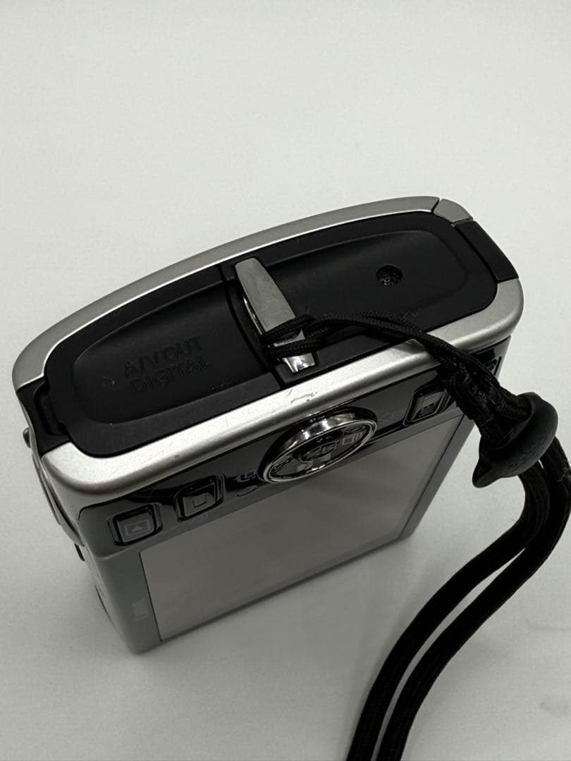 デジタルカメラ Canon IXY Digital 910 IS 8MP