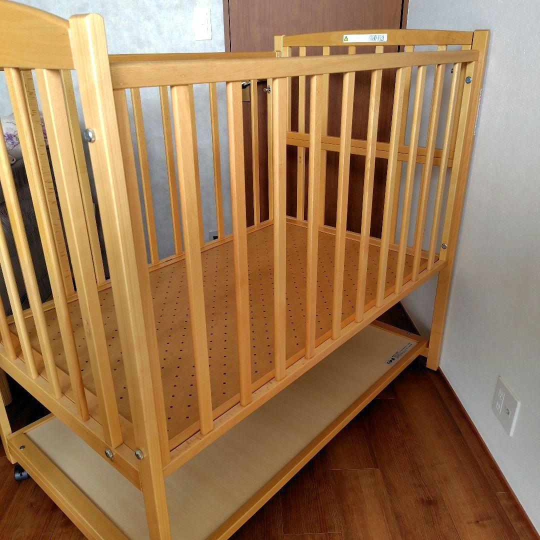 カトージ　ベビーベッド　ハイタイプ　ツーオープン　ナチュラル