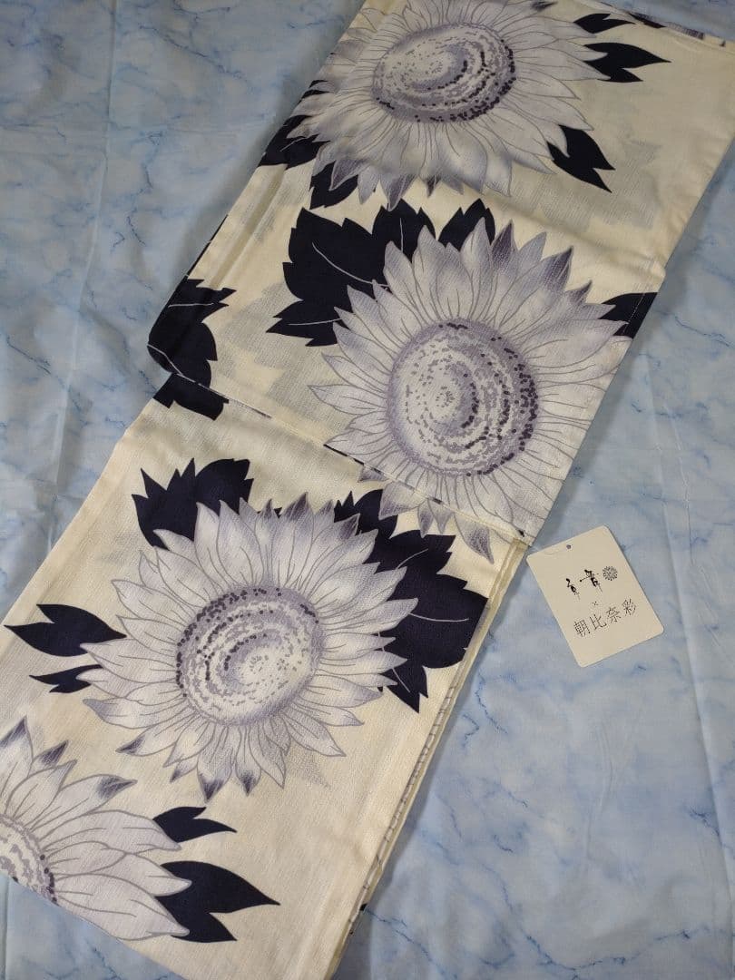 新品未使用　京舞✖朝比奈彩　ブランド浴衣　ひまわり