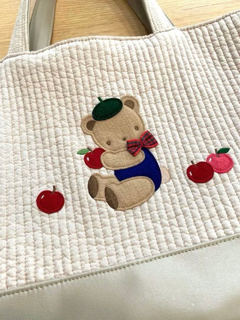 ちろる ファミリア ピオヌンナル コラボ MILK ベージュ