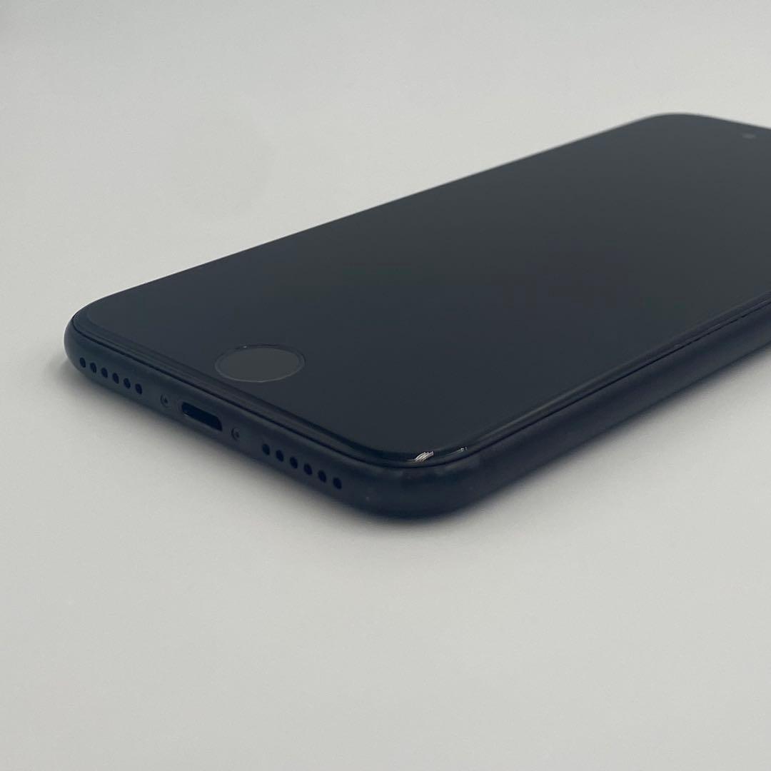 スマートフォン本体 Apple iPhone SE 64GB