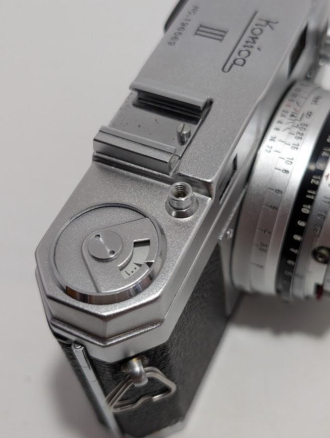 【完動・美品】 KONICA Ⅲ 48mm F/2.4 レンジファインダーカメラ