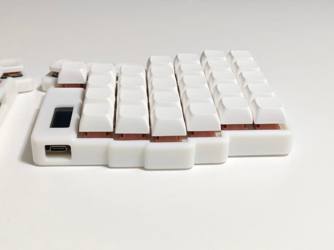 keyball61 完成品 自作キーボード 左右分割 ホワイト