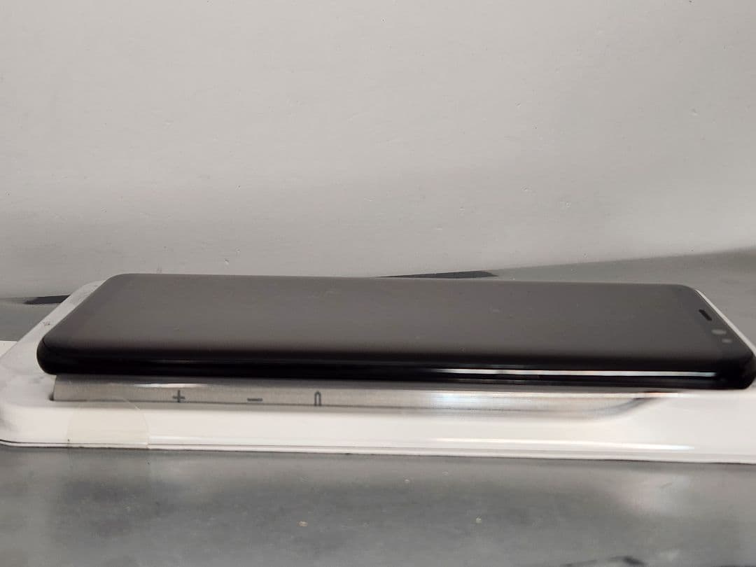 Galaxy S8+ 純正 ケース, buds及びmicroSD 付き