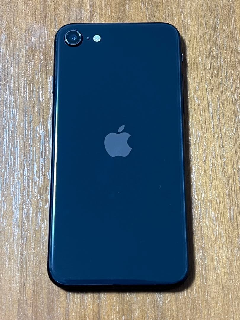 Apple iPhone SE2 64GB SIMフリーブラック