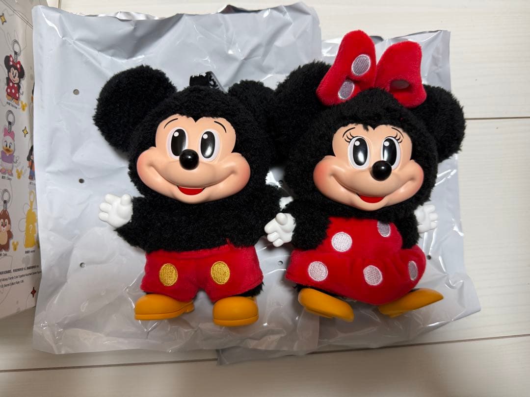 POP MART ミッキーファミリー　ミッキーとミニー