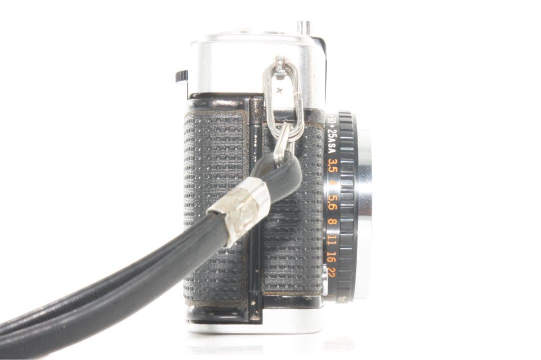 整備品　OLYMPUS PEN EE-3 コンパクトフィルムカメラ　ハーフサイズ