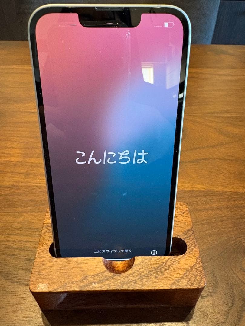 Apple iPhone 13 ホワイト 本体　バッテリー100%