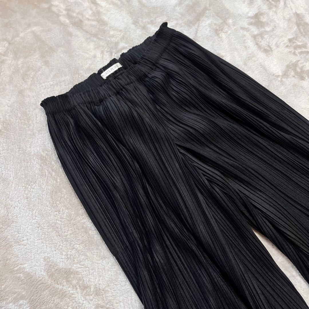 美品　プリーツプリーズ　イッセイミヤケ　タック　ガウチョパンツ　ワイドパンツ